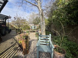 Garden - click for photo gallery